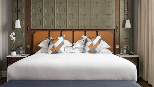 A Sunday Stayover for Two at The Parkgate Hotel